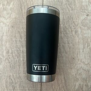 NWT RAMBLER®  20 OZ TUMBLER WITH BOOK LOGO